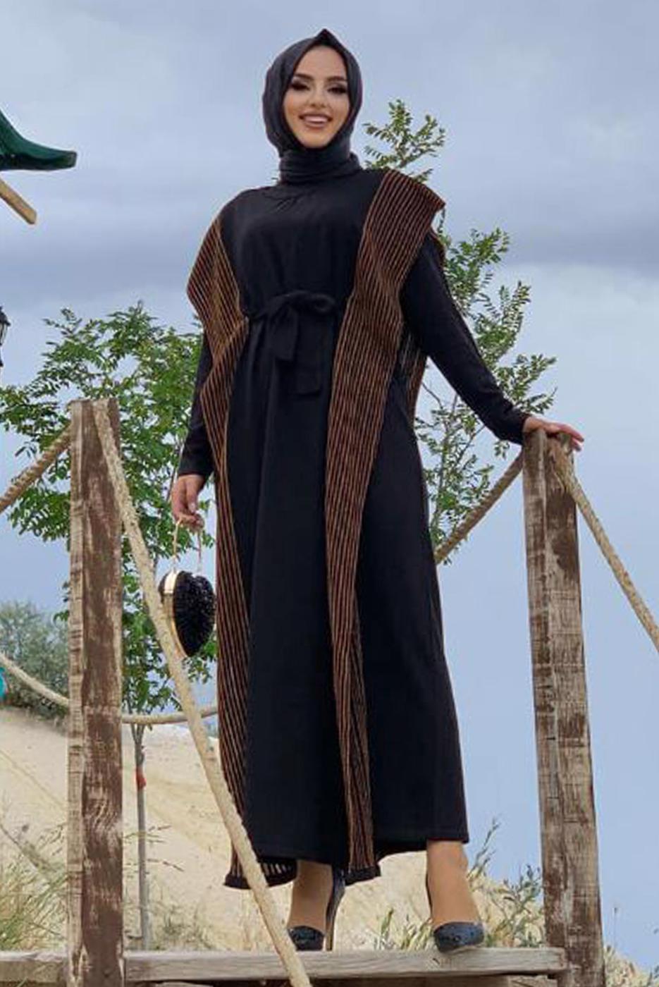 Tesettür giyim SİYAH SİMLİ TRİKO ELBİSELİ TAKIM 30222 