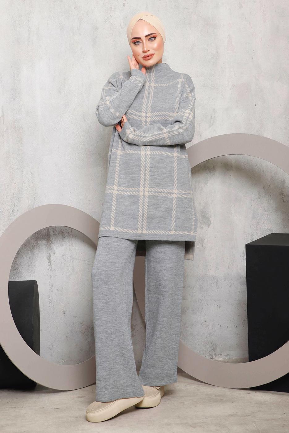 Tesettür giyim GRİ EKOSE PANTOLONLU TRİKO TAKIM 0292