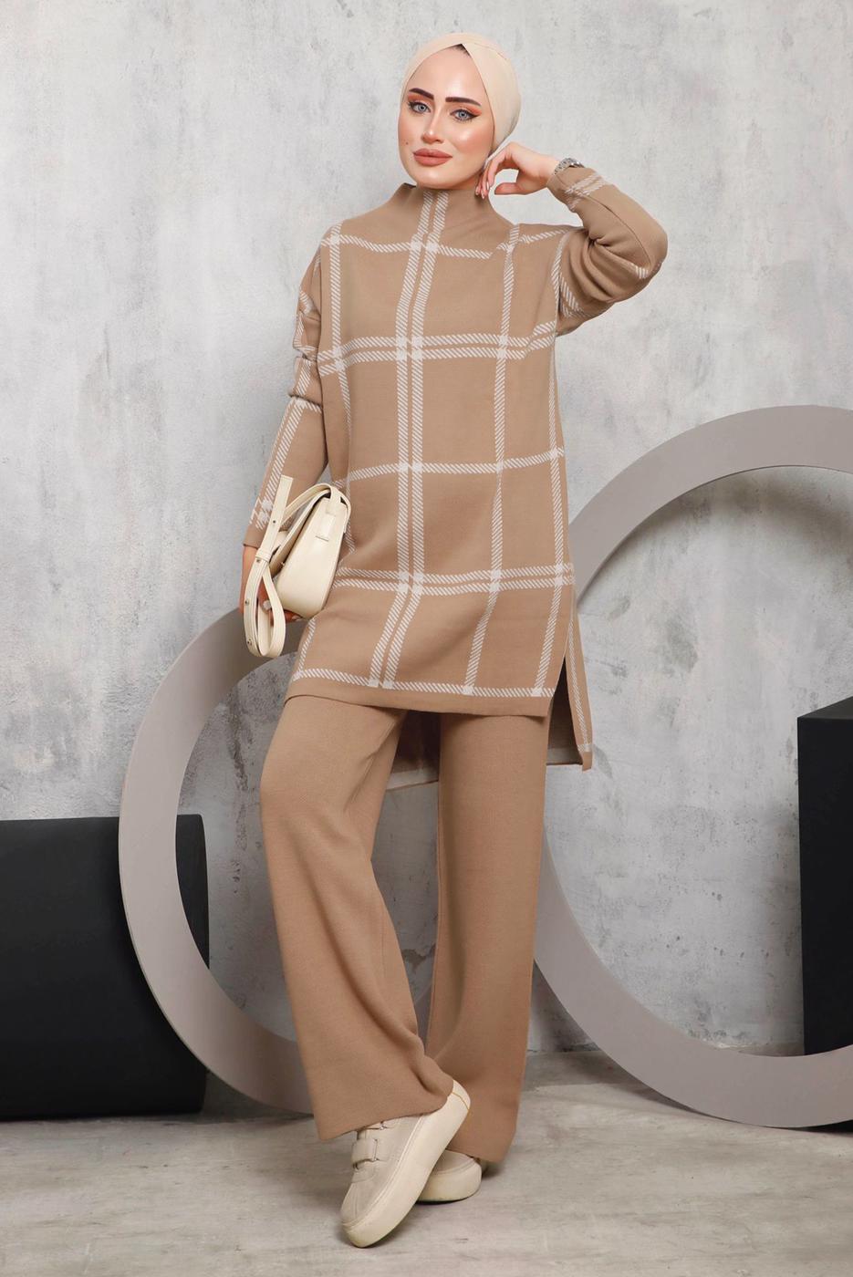 Tesettür giyim TABA EKOSE PANTOLONLU TRİKO TAKIM 0292