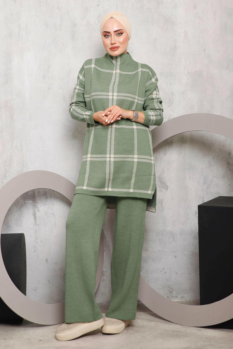 Tesettür giyim YEŞİL EKOSE PANTOLONLU TRİKO TAKIM 0292