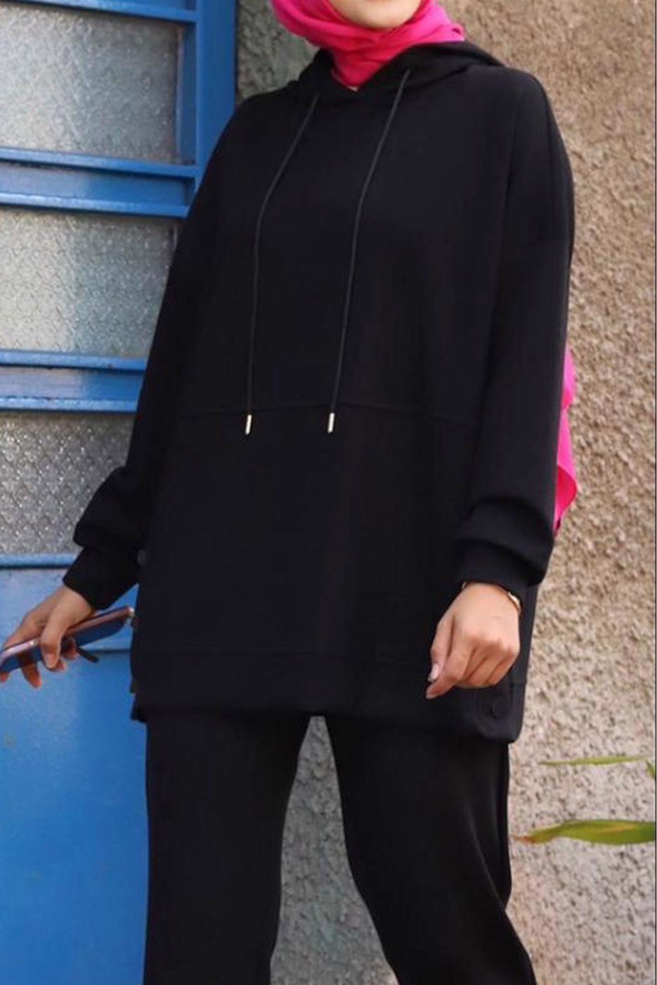 Tesettür giyim SİYAH KAPÜŞONLU PANTOLONLU TAKIM 1358 