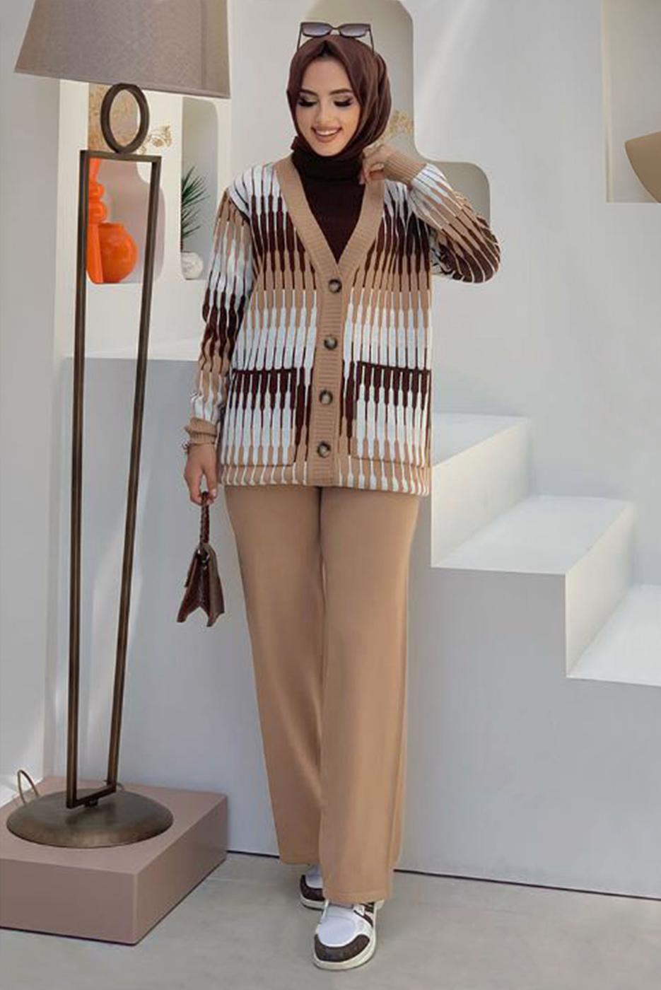 Tesettür giyim TABA DESENLİ CEKETLİ PANTOLONLU TRİKO TAKIM 14112 