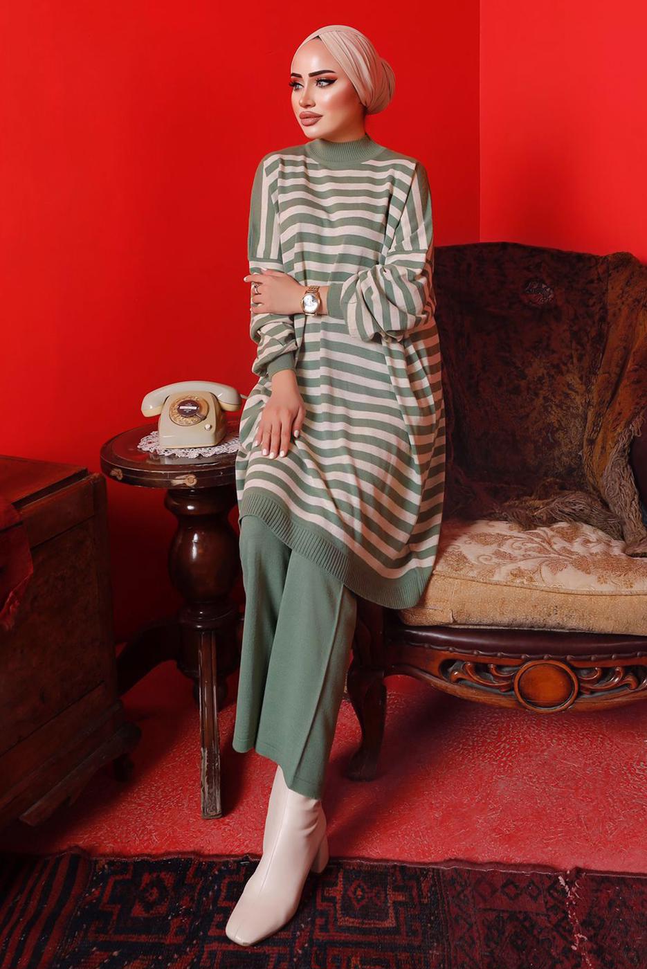 Tesettür giyim YEŞİL ÇİZGİLİ PANTOLONLU TRİKO TAKIM 1992 