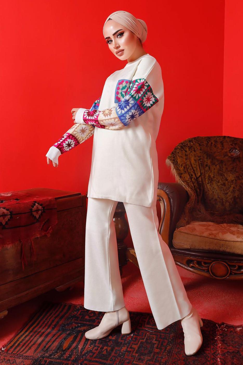 Tesettür giyim EKRU DESENLİ PANTOLONLU TRİKO TAKIM 2992	