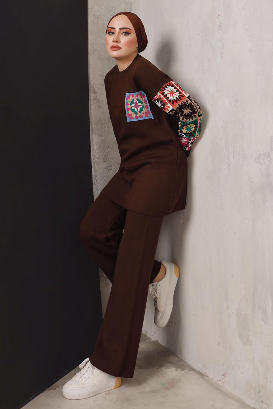 Vêtements hijab BRUN COSTUME PANTALON EN MAILLE À MOTIFS 2992	