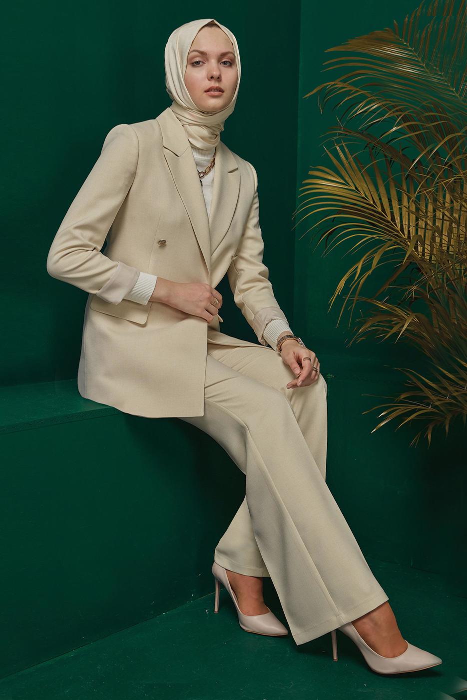 Tesettür giyim BEJ ALVİNA İKİLİ PANTOLONLU TAKIM T 30303