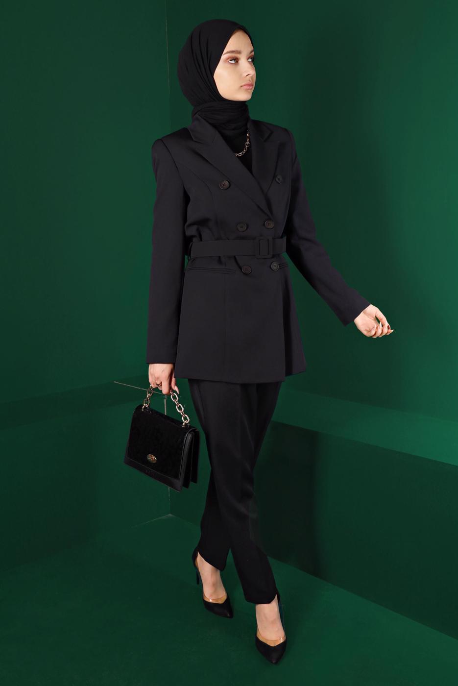 Tesettür giyim SİYAH ALVİNA KEMERLİ PANTOLONLU TAKIM T 30304