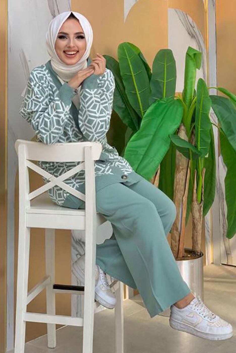 Tesettür giyim YEŞİL DESENLİ CEKETLİ PANTOLONLU TRİKO TAKIM 32112	