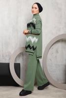 Tesettür giyim YEŞİL ZİKZAK DESENLİ TRİKO TAKIM 3292