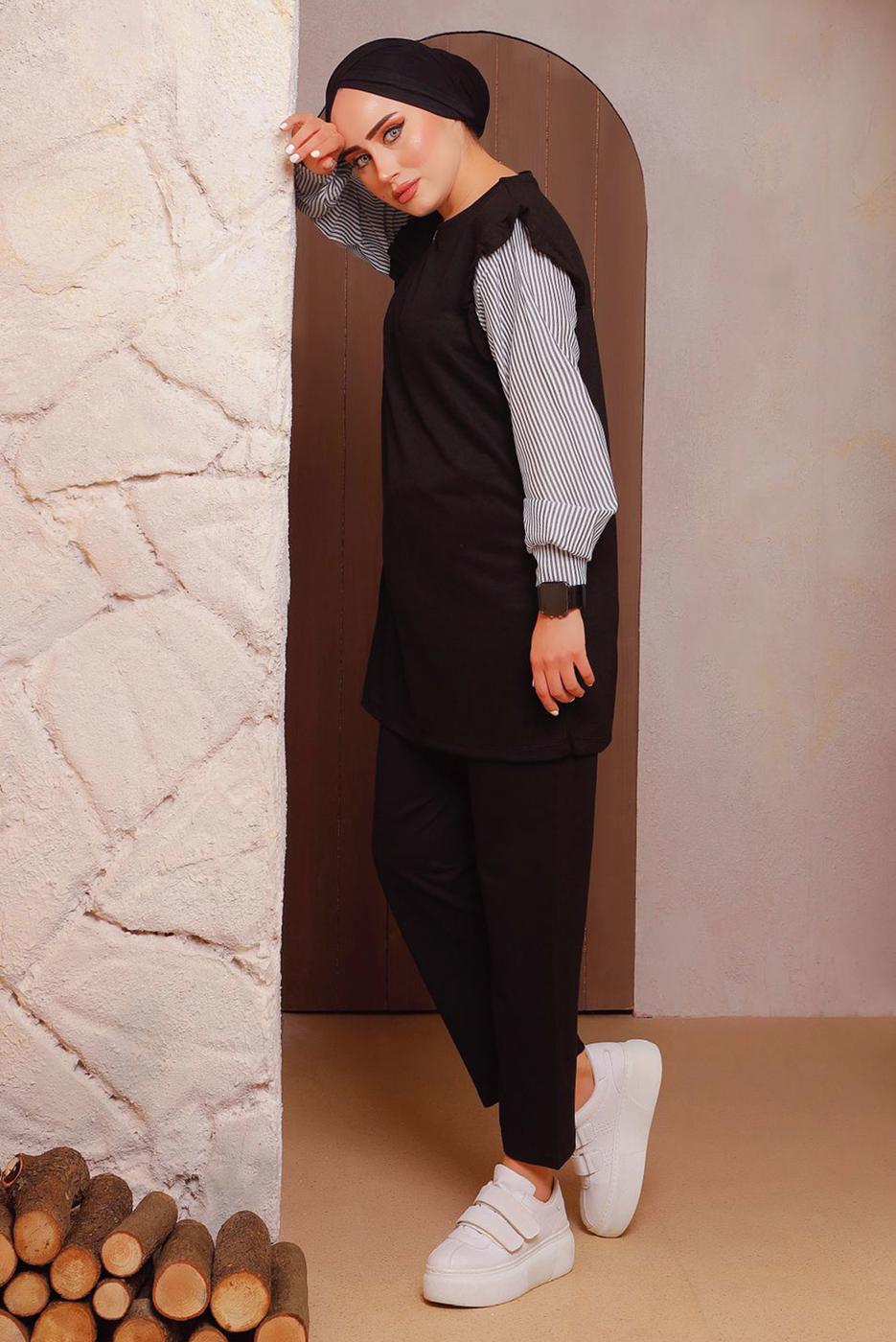 Hijab clothing BLACK PANTS SUIT WITH STRIPED SLEEVES 4472