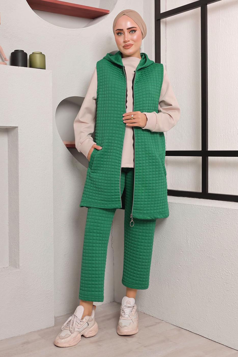 Tesettür giyim YEŞİL CEPLİ KAPÜŞONLU İKİLİ YELEKLİ TAKIM 4482