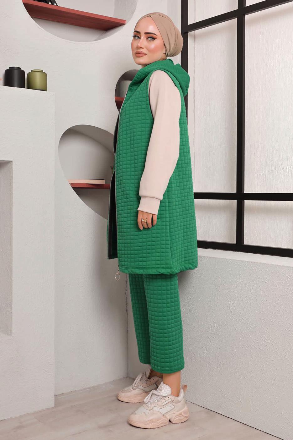 Tesettür giyim YEŞİL CEPLİ KAPÜŞONLU İKİLİ YELEKLİ TAKIM 4482