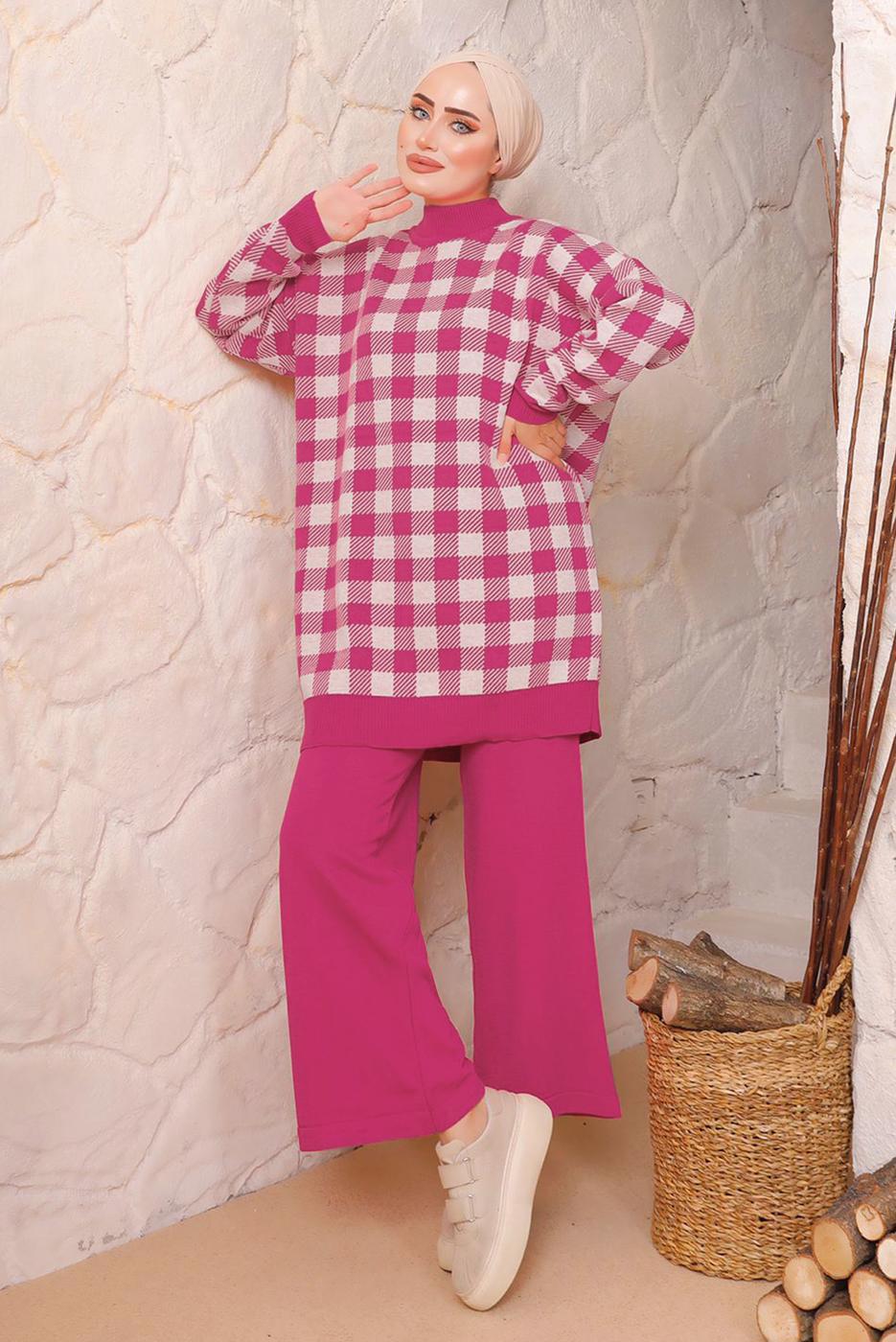 Tesettür giyim FUŞYA KARE DESENLİ PANTOLONLU TRİKO TAKIM 5692 