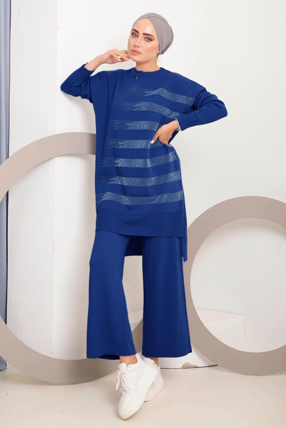 Vêtements hijab BLEU MARINE ENSEMBLE PANTALON EN MAILLE A MOTIFS ARGENTÉS 6592