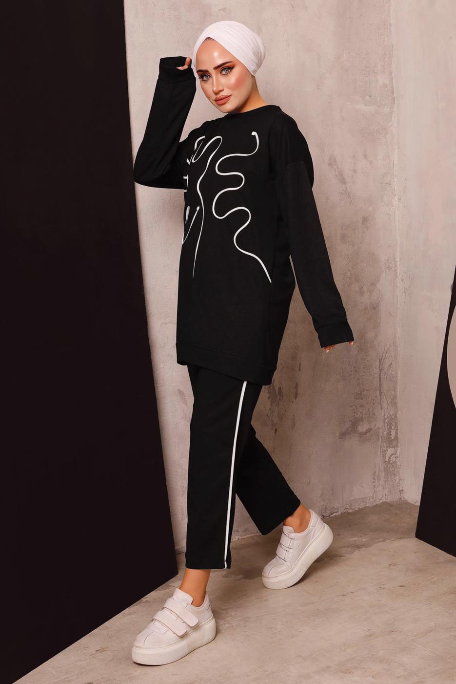 Tesettür giyim SİYAH DESENLİ İKİLİ PANTOLONLU EŞOFMAN TAKIM 7182 