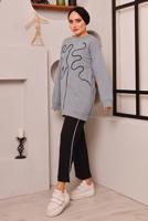 Tesettür giyim GRİ DESENLİ İKİLİ PANTOLONLU EŞOFMAN TAKIM 7182 