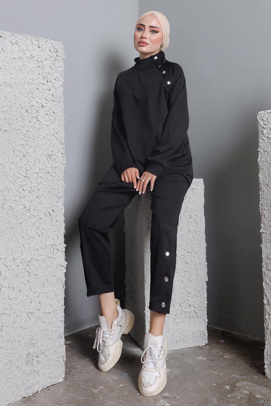 Tesettür giyim SİYAH BALIKÇI YAKA ZIMBA DETAYLI PANTOLONLU TAKIM T 7672