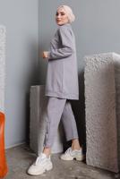 Tesettür giyim GRİ BALIKÇI YAKA ZIMBA DETAYLI PANTOLONLU TAKIM T 7672