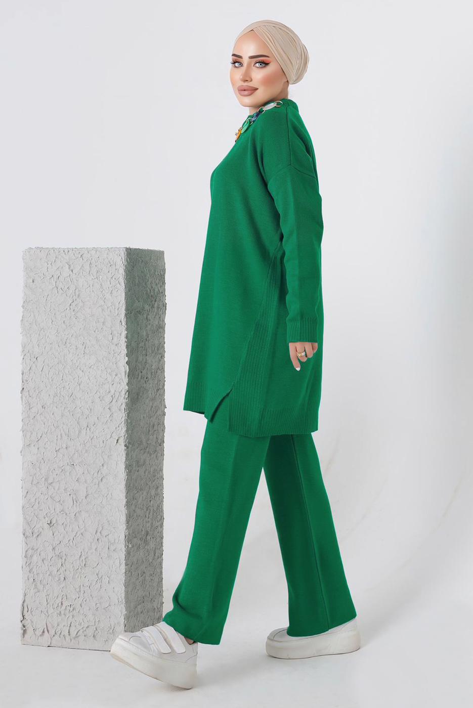 Tesettür giyim YEŞİL ZİNCİR DETAYLI PANTOLONLU TRİKO TAKIM 8592-1
