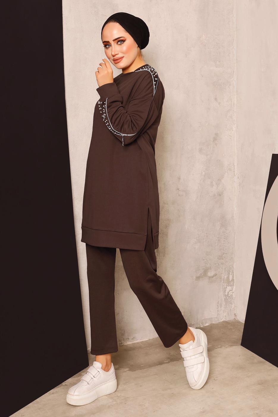 Vêtements hijab BRUN ENSEMBLE DE SURVÊTEMENT AVEC DÉTAIL DE PERLES T 8672