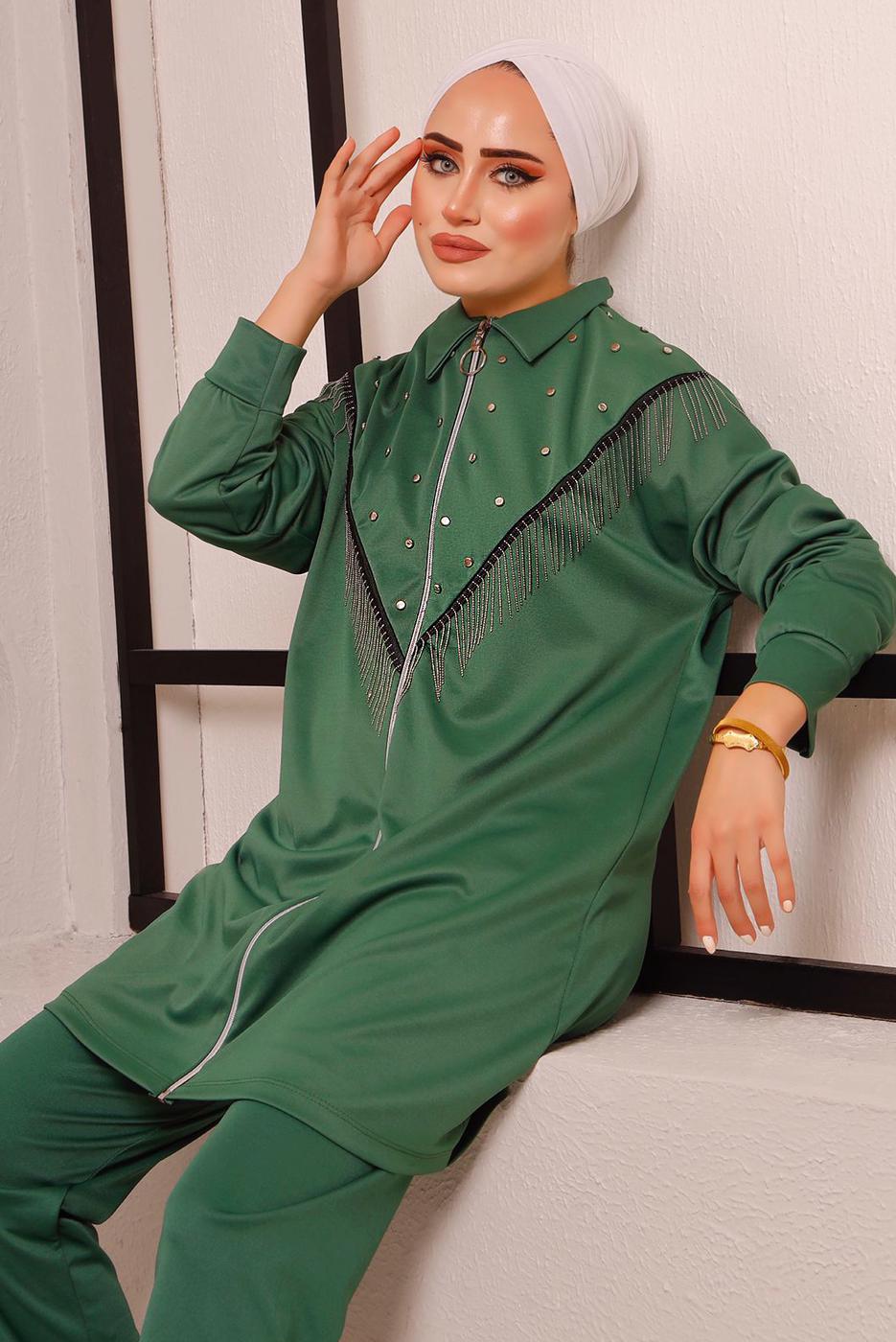 Tesettür giyim YEŞİL PÜSKÜL DETAYLI ZIMBALI PANTOLONLU TAKIM 9572