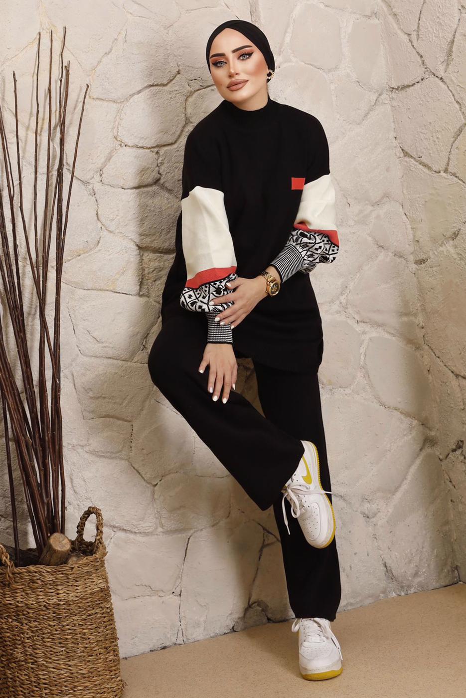 Tesettür giyim SİYAH KOLLARI DESENLİ TRİKO PANTOLONLU TAKIM 9992	