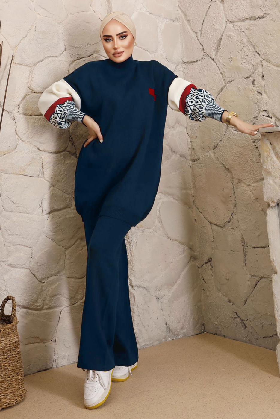 Tesettür giyim LACİVERT KOLLARI DESENLİ TRİKO PANTOLONLU TAKIM 9992	