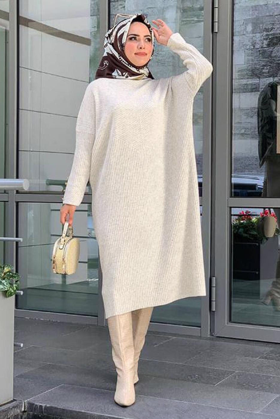 Tesettür giyim BEJ FİTİLLİ TRİKO TUNİK 0434