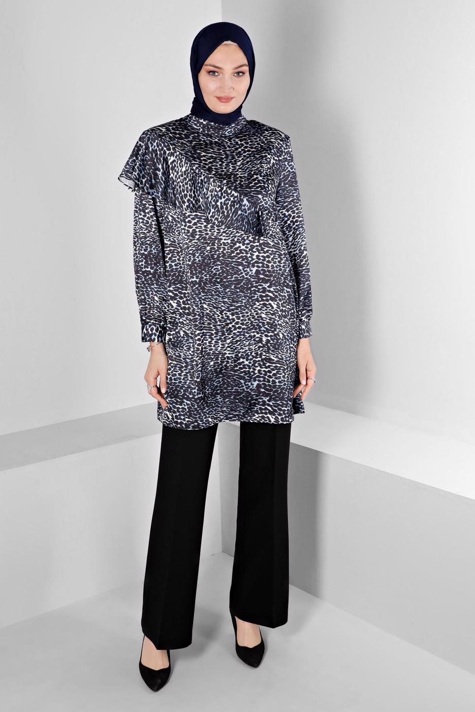 Vêtements hijab BLEU MARINE ALVINA TUNIQUE EN SATIN À MOTIF LÉOPARD T 20309
