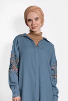 Tesettür giyim LACİVERT ALVİNA NAKIŞ DETAYLI TUNİK 40238 