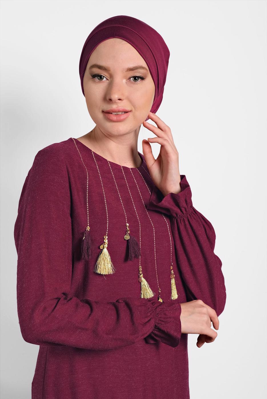 Tesettür giyim BORDO ALVİNA PÜSKÜL DETAYLI TUNİK 40290 
