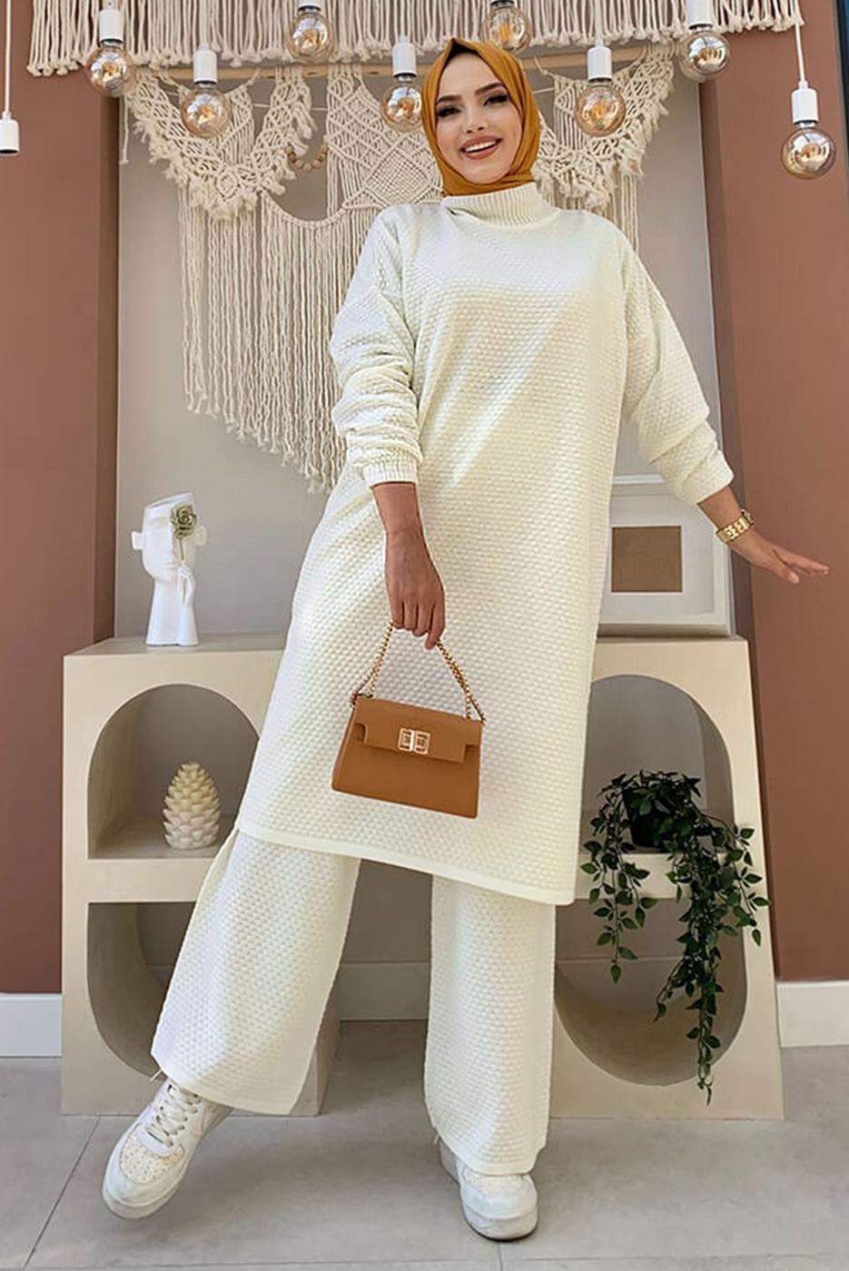 Tesettür giyim EKRU UZUN TRİKO TUNİK T 51222