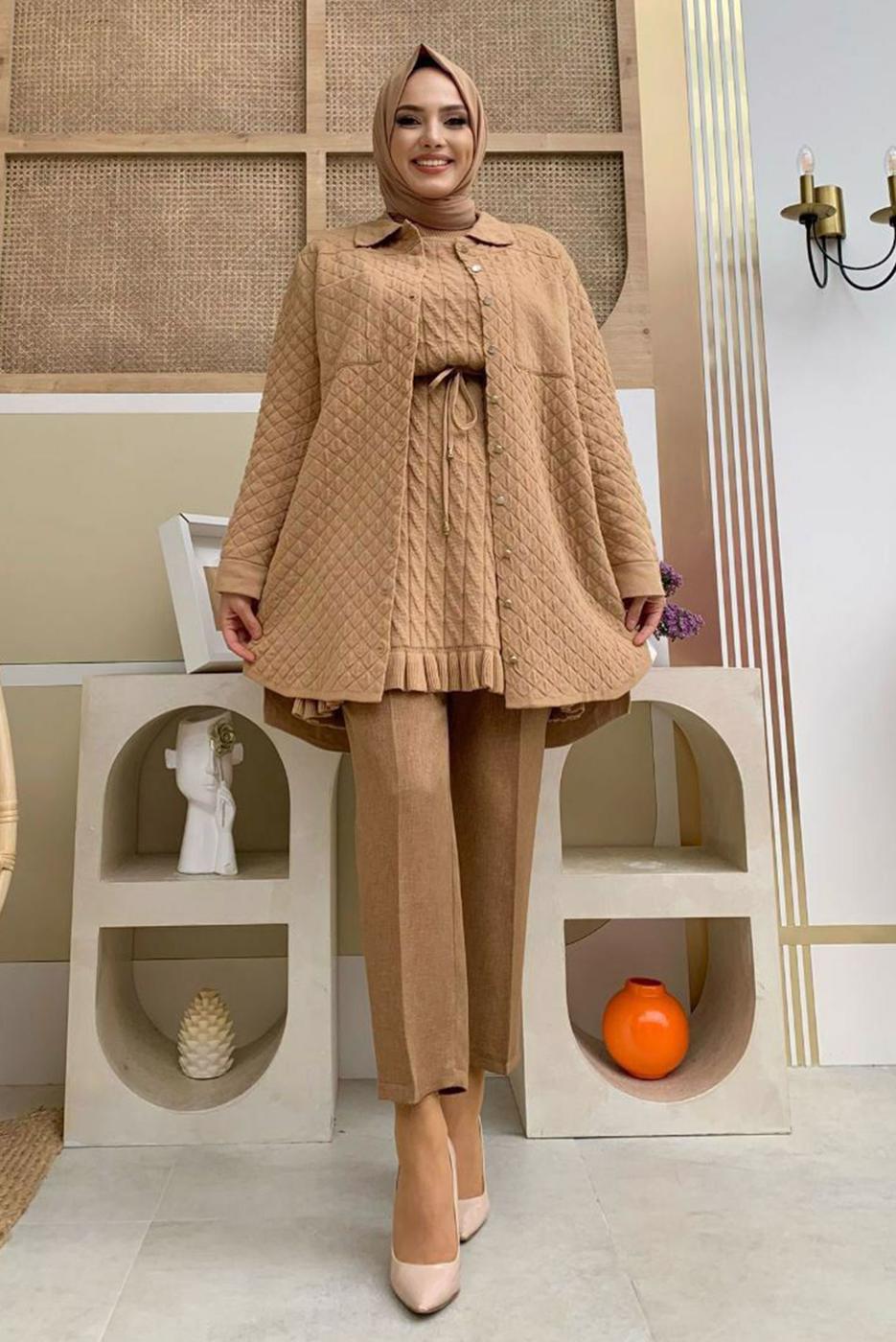 Tesettür giyim TABA CEPLİ DÜĞMELİ KAPİTONE TUNİK 5216