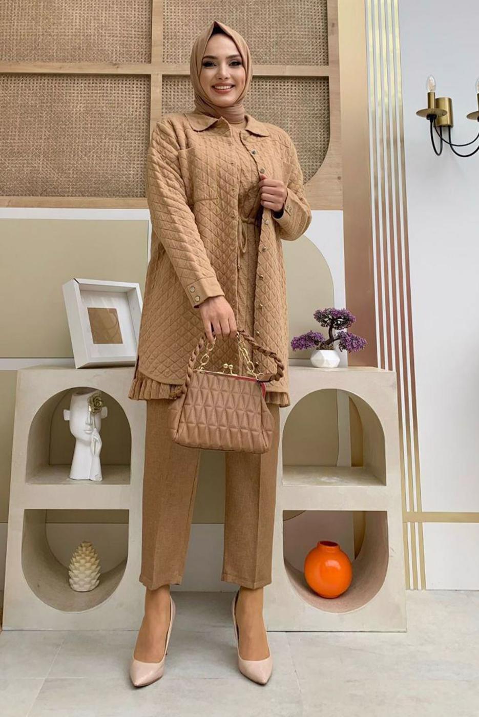 Tesettür giyim TABA CEPLİ DÜĞMELİ KAPİTONE TUNİK 5216