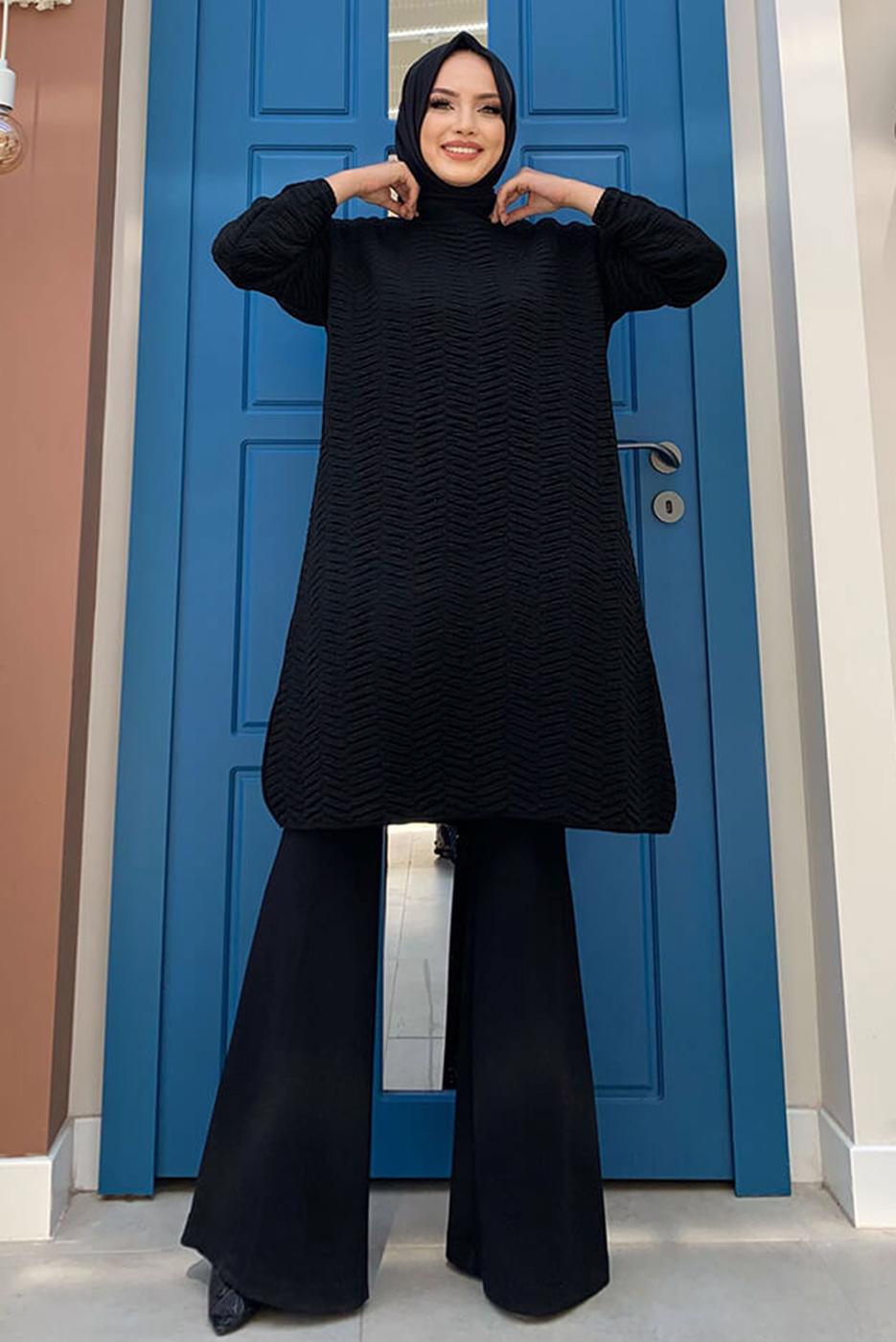 Tesettür giyim SİYAH KENDİNDEN DESENLİ TRİKO TUNİK 54102 