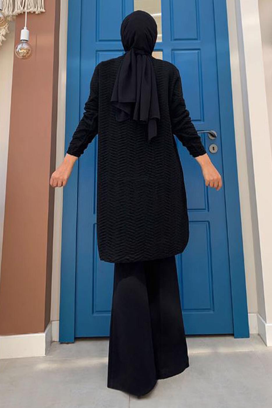 Tesettür giyim SİYAH KENDİNDEN DESENLİ TRİKO TUNİK 54102 