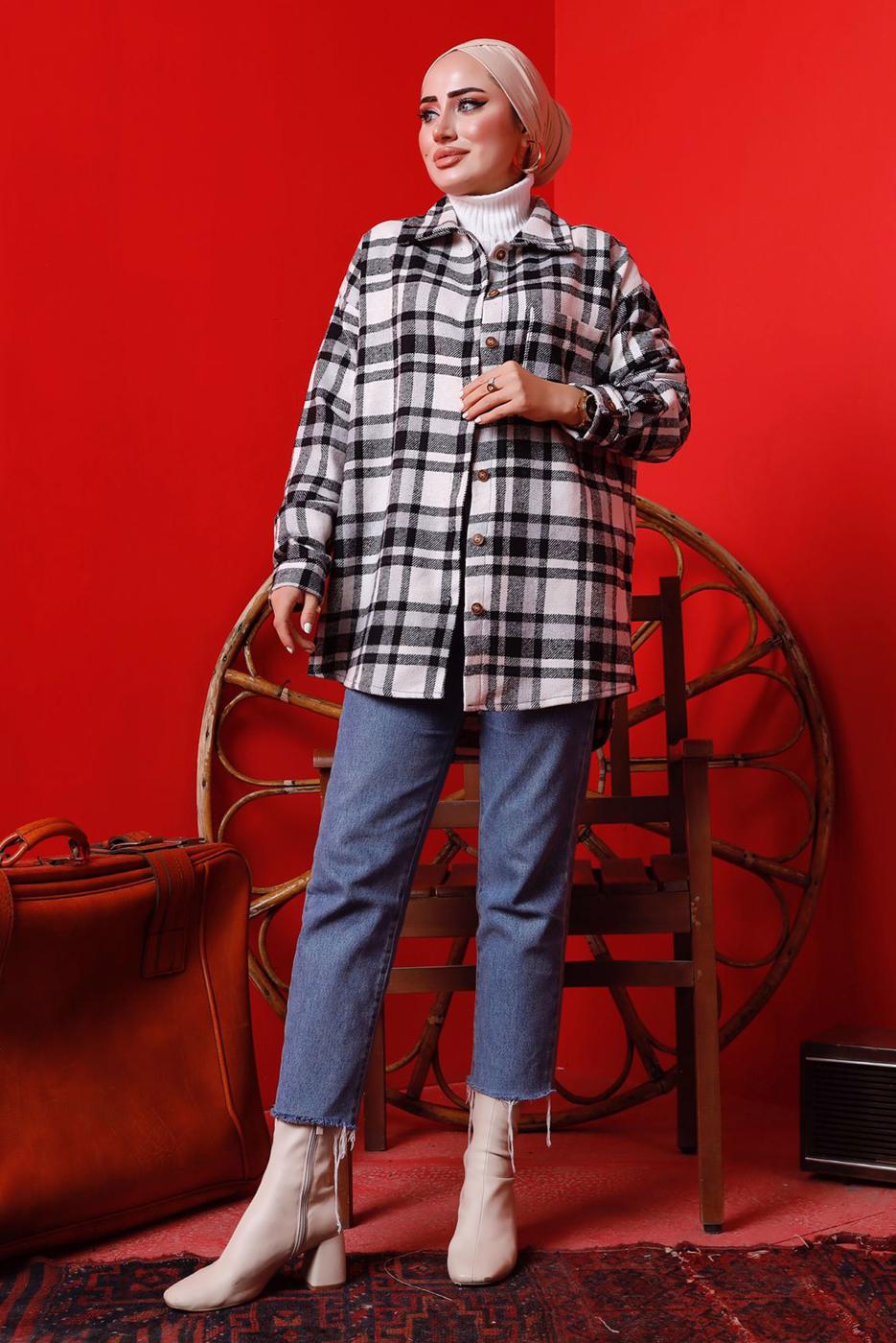 Tesettür giyim SİYAH DÜĞMELİ EKOSE DESEN ODUNCU GÖMLEK 6582 