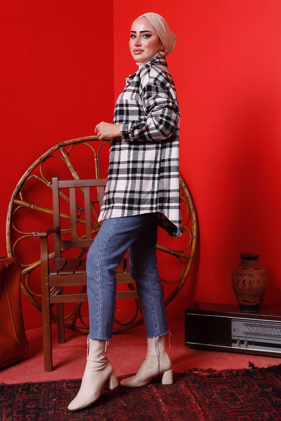 Tesettür giyim SİYAH DÜĞMELİ EKOSE DESEN ODUNCU GÖMLEK 6582 