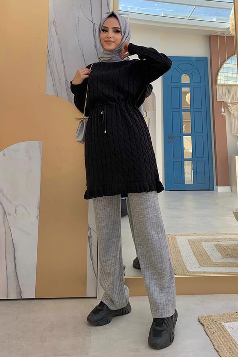 Tesettür giyim SİYAH BELİ BÜZGÜLÜ TRİKO TUNİK 8216 