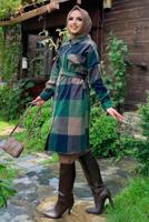 Tesettür giyim YEŞİL EKOSE KUŞAKLI ODUNCU GÖMLEK 8762 