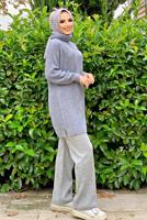 Tesettür giyim GRİ KENDİNDEN DESENLİ BOĞAZLI YAKA TRİKO TUNİK 91112	