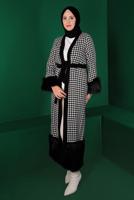 Tesettür giyim SİYAH KAZAYAĞI DESENLİ MANŞETLERİ TÜYLÜ KAP 1547 