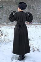 Tesettür giyim SİYAH KUŞAKLI DERİ GÖRÜNÜMLÜ TRENÇKOT  8447 