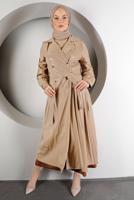 Tesettür giyim BEJ PİLİSE DETAYLI DÜĞMELİ DERİ KAP 98222