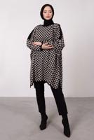 Tesettür giyim SİYAH KOLU DÜĞME DETAYLI KARELİ TRİKO PANÇO 1084 