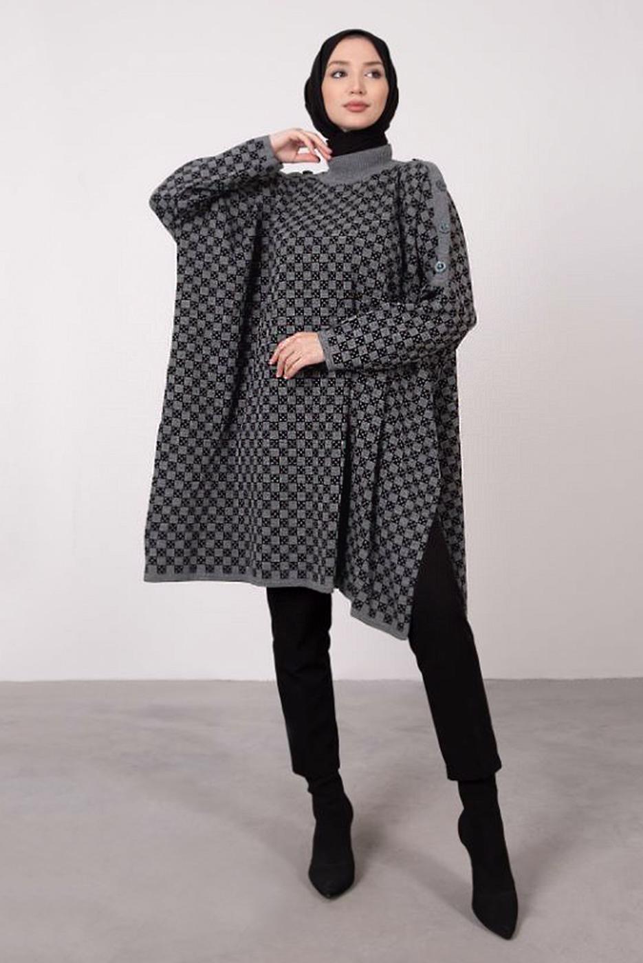 Tesettür giyim GRİ KOLU DÜĞME DETAYLI KARELİ TRİKO PANÇO 1084 
