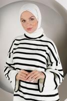 Tesettür giyim SİYAH ŞERİTLİ BALIKÇI YAKA TRİKO TUNİK 2111 