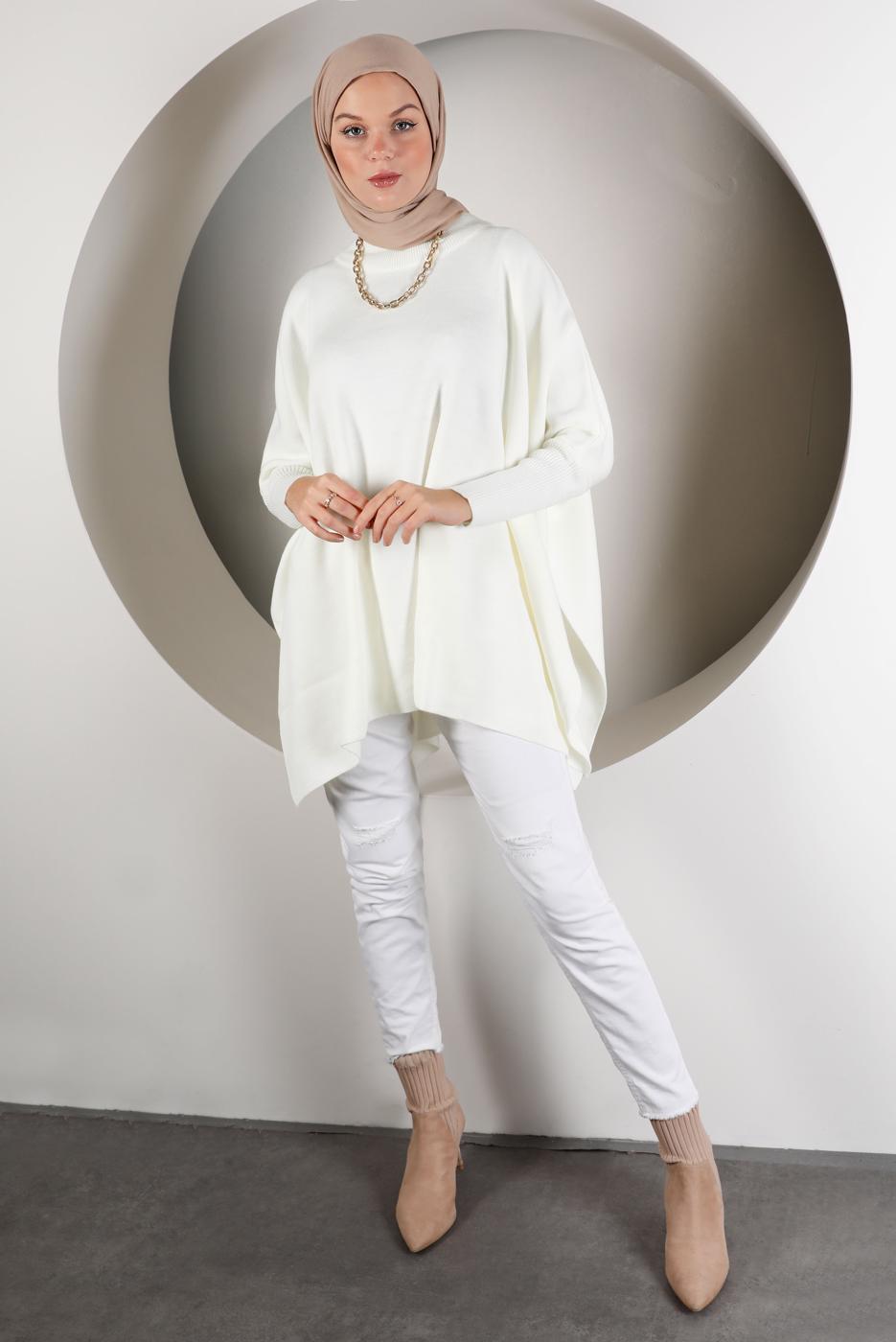 Tesettür giyim EKRU YIRTMAÇ DETAYLI TRİKO TUNİK 5378 