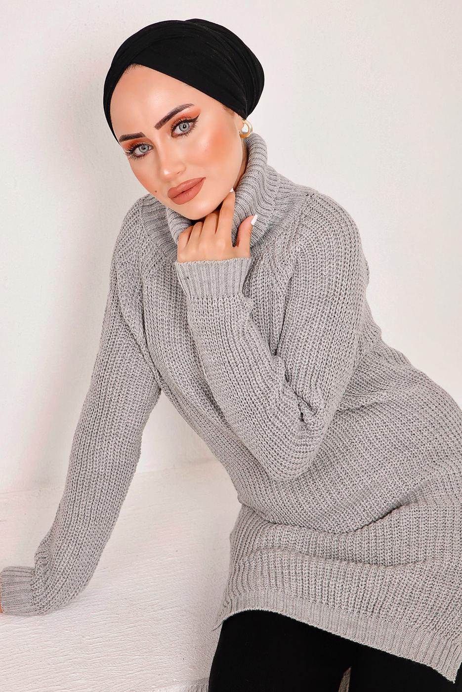 Tesettür giyim GRİ BOĞAZLI YIRTMAÇLI TRİKO TUNİK 7092	