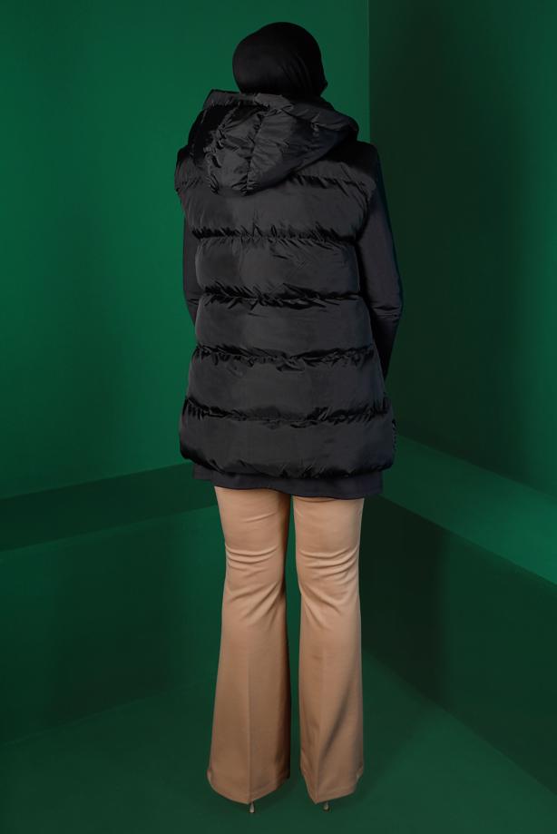 Tesettür giyim SİYAH BELİ BÜZGÜLÜ CEPLİ ŞİŞME YELEK 1010 - TRENDTESETTÜR